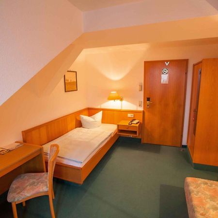 Hotel Arcus Elsterwerda Chambre photo